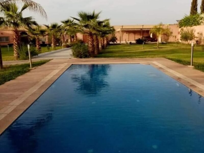 Jolie villa piscine à Marrakech
