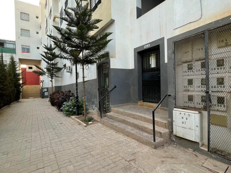 Appartement refait a neuf agadir Hay mohammadi