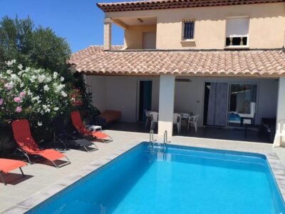 Vacances de rêve dans une Villa avec Piscine Privée proche de Montpellier