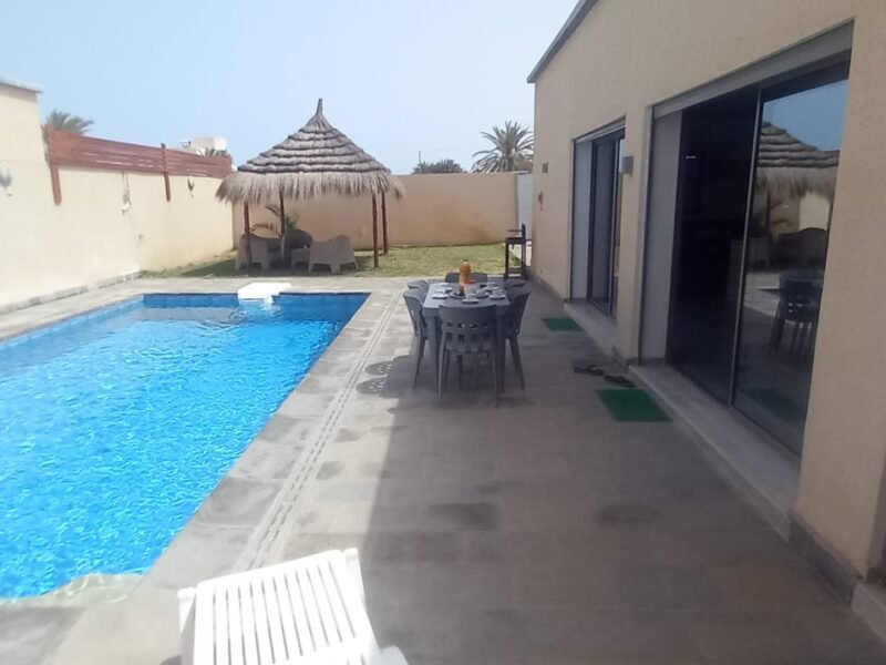 Villa Karima île de Djerba TUNISIE 🇹🇳 piscine sans vis à vis 3 chambres