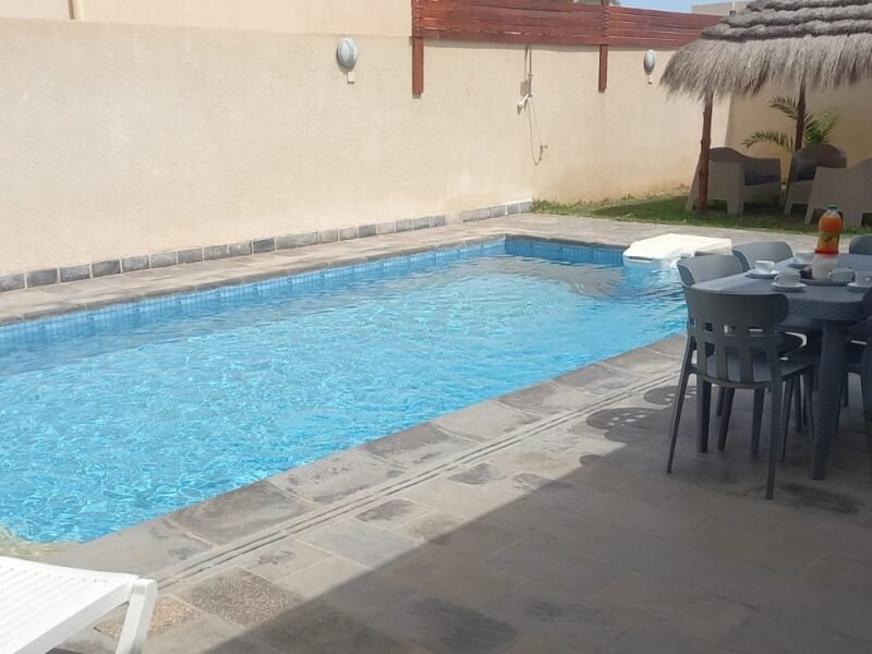Villa Karima île de Djerba TUNISIE 🇹🇳 piscine sans vis à vis 3 chambres