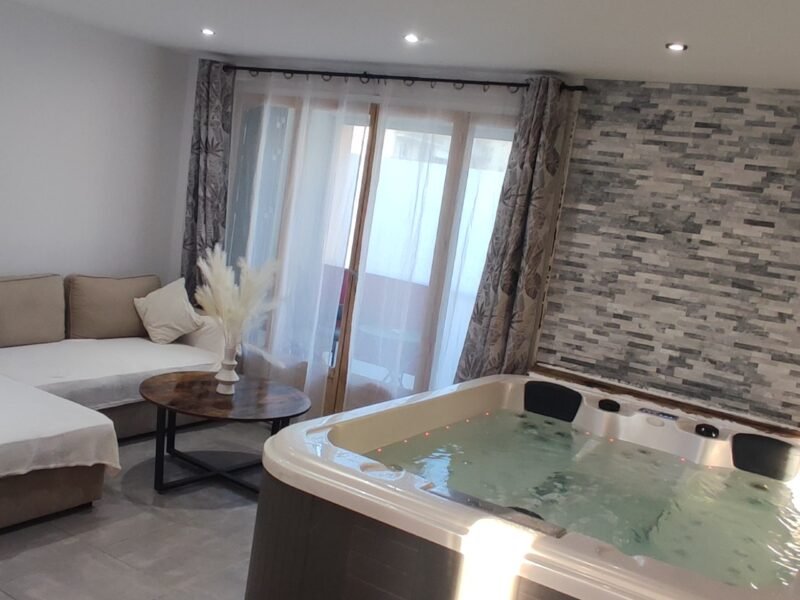 Appartement T2 avec jacuzzi