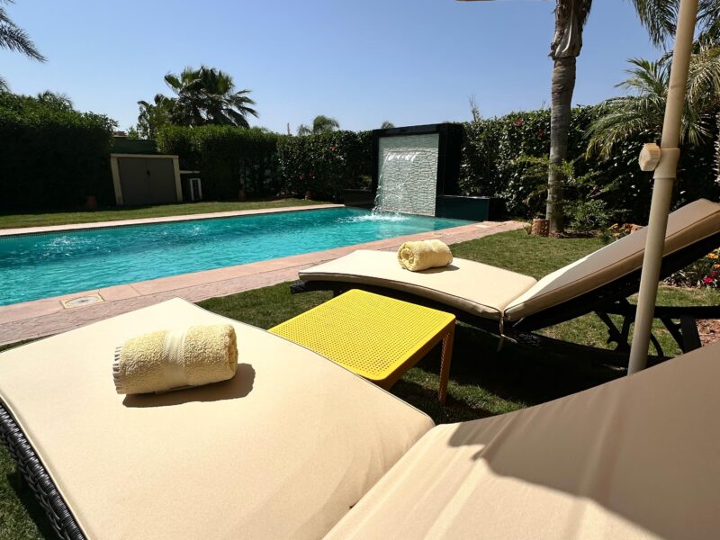 Villa de Charme avec Piscine Privée et Vue sur l’Atlas