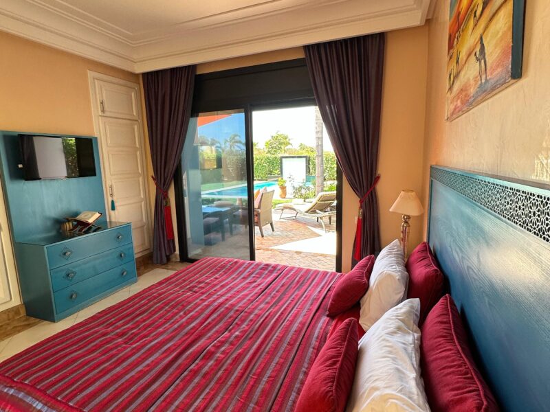 Villa de Charme avec Piscine Privée et Vue sur l’Atlas