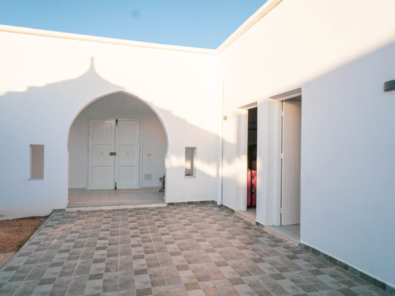 Villa avec piscine sans vis a vis – Djerba