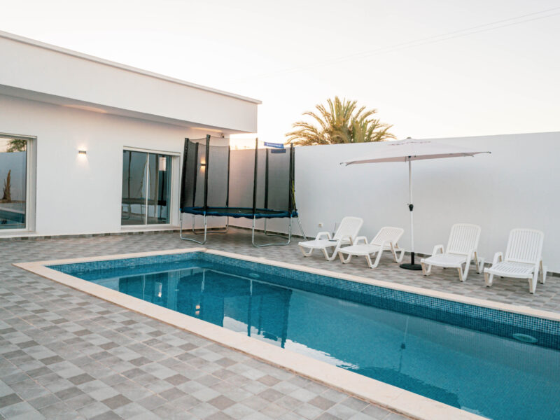 Villa avec piscine sans vis a vis – Djerba