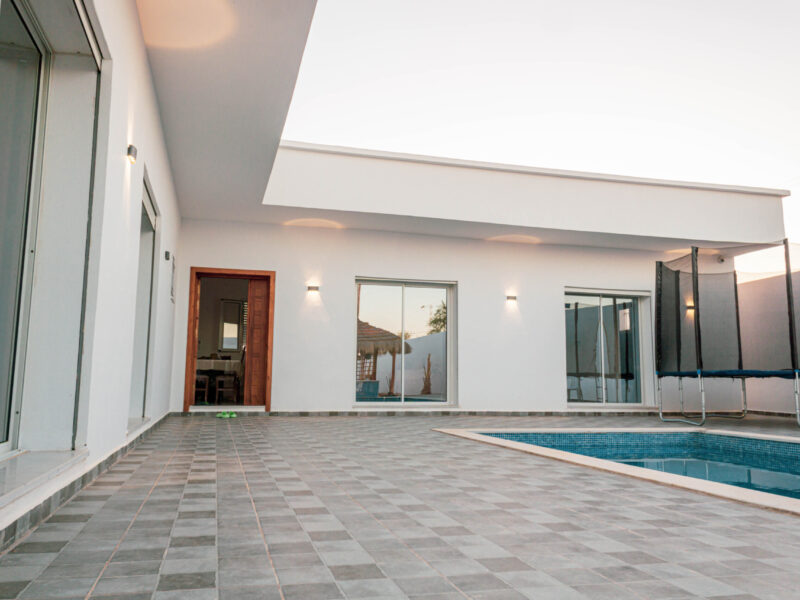 Villa avec piscine sans vis a vis – Djerba