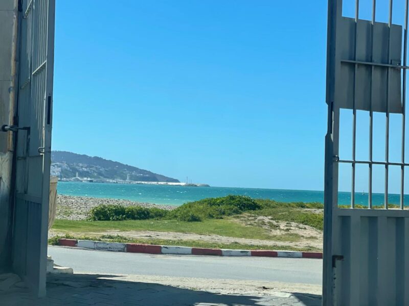 Bord de mer & vue piscine + parking – Résidence Malabata
