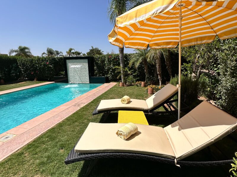 Villa de Charme avec Piscine Privée et Vue sur l’Atlas