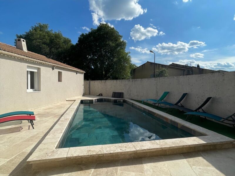 Loue extension autonome et indépendante de 50m2 avec piscine privee sans vis a vis.