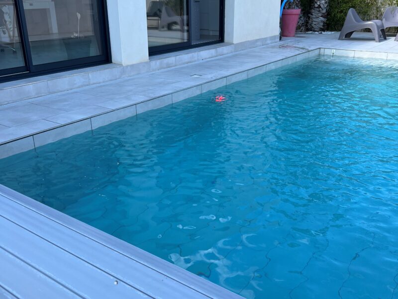 Grande Maison avec Piscine Chauffée, Hammam & Salle de Jeux